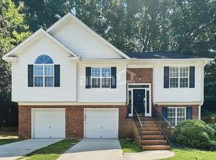 8111 Kingston Dr, Waxhaw, NC 28173