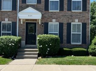 8126 N Oakley Ave, Kansas City, MO 64119
