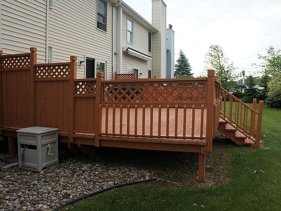 4th image of 9 N Hill Dr