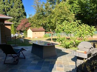 11070 NE Beech St UNIT A, Portland, OR 97220