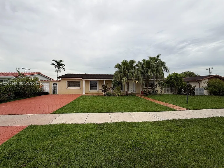3541 SW 125th Ct — Photo 1