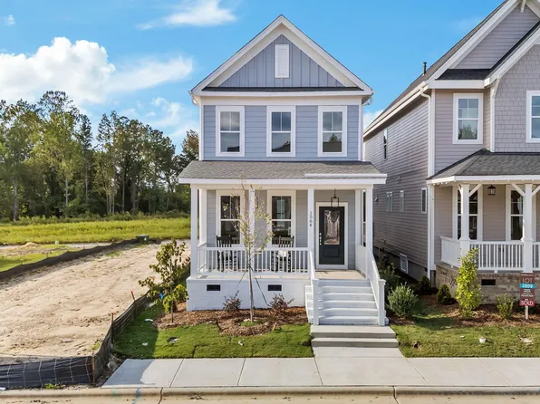1564 Piney Falls Dr, Wendell, NC 27591