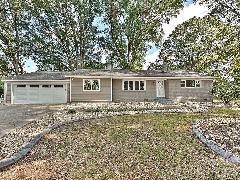 1st image of 3115 Potter Rd S
