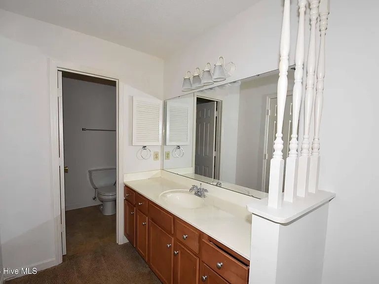 1829 Quail Ridge Rd #K — Photo 18