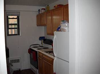 3rd image of 11720 Edgewater Dr APT 318