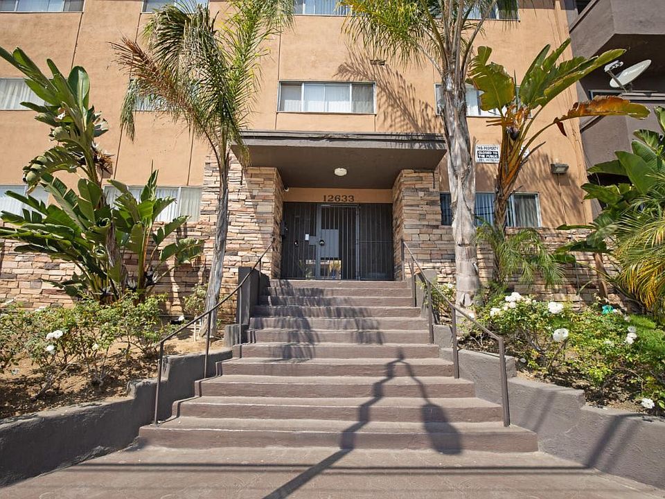 1st image of 12633 S Figueroa St