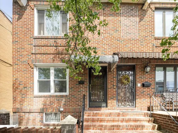 5923 69th Ln, Maspeth, NY 11378