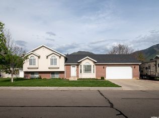 1464 N 200 W, Mapleton, UT 84664