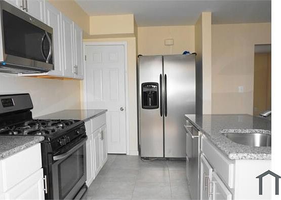 1st image of 1706 Stella Ct