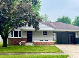 121 N Oakley Ave, Mishawaka, IN 46544