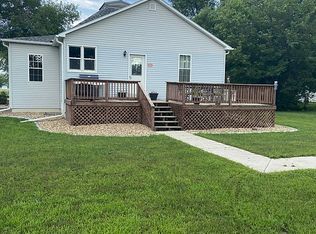 171 S 6th St, Emery, SD 57332