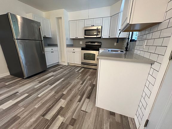 5th image of 4060 Sabal Ln