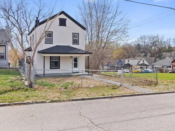 1237 Ridge Ave, Kansas City, KS 66102