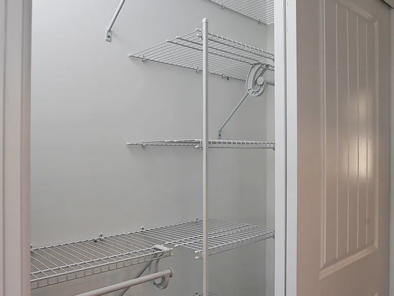 Gramercy Townhomes - 205 — Photo 18