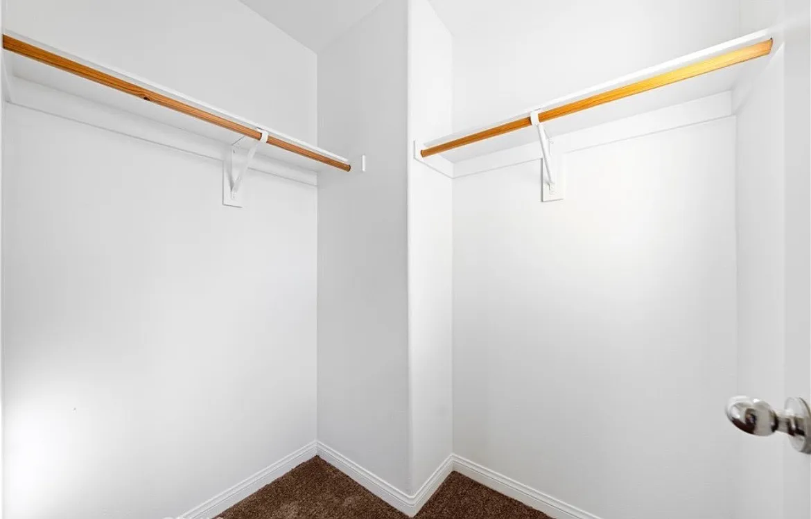 1 bed, 280 sqft, $1,099 — Photo 1