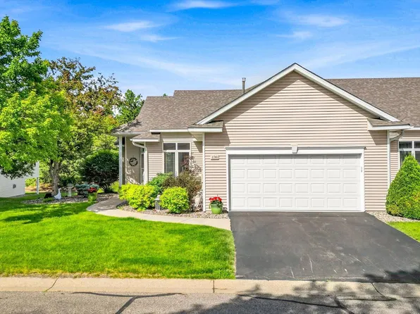 2740 Boulder Dr, Burnsville, MN 55337