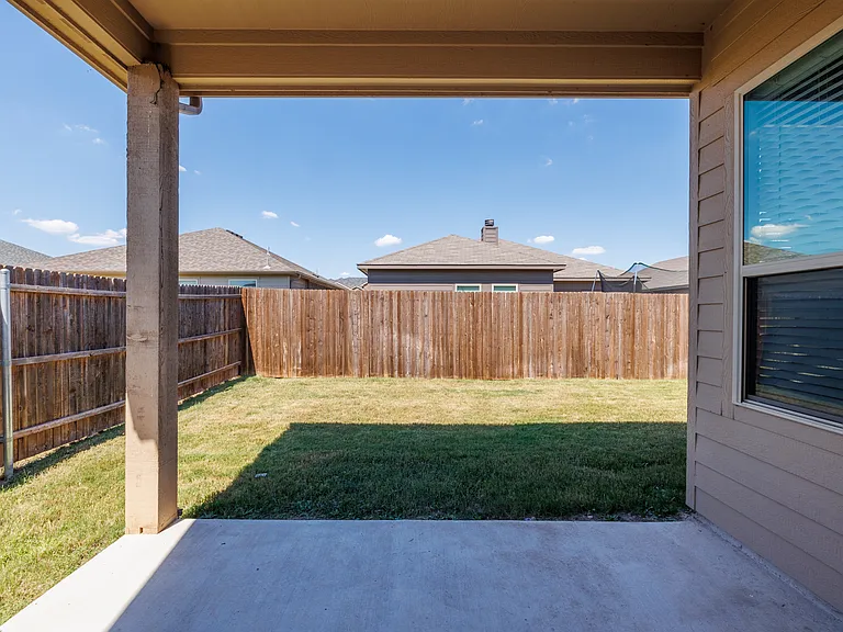 336 Emerald Creek Dr — Photo 16
