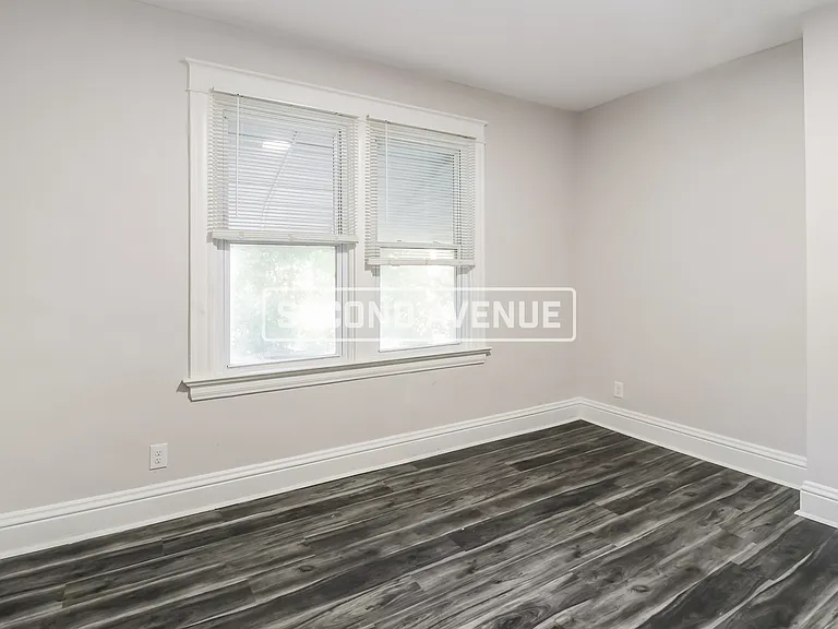 3350 Cavanaugh Ave — Photo 9