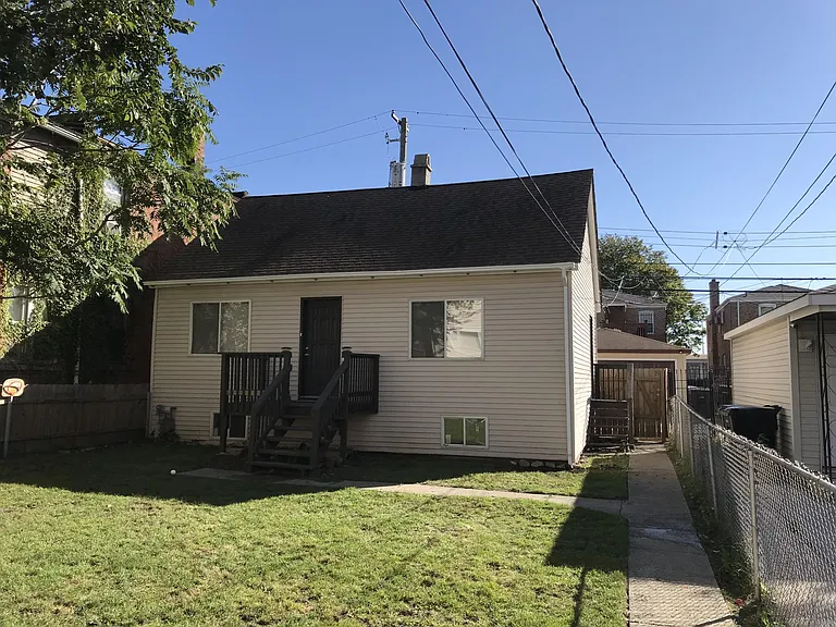 5337 W Van Buren St — Photo 1