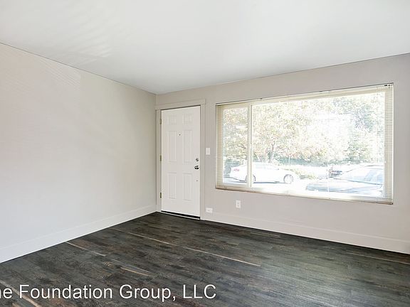 5th image of 4238 27th Ave W #3