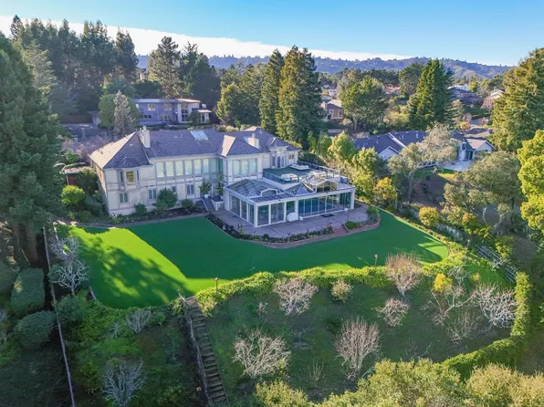 2930 Privet Dr, Hillsborough, CA 94010