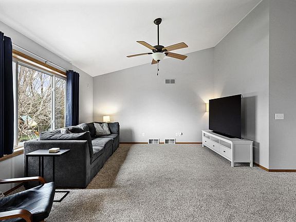 5th image of 840 Vista Ridge Drive