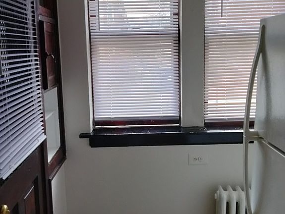 5th image of 2140 S Harvey Ave #1L