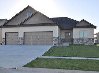 801 N 96th St, Lincoln, NE 68505