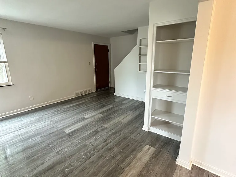 21011 Westway Dr #4 — Photo 14