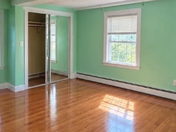 11 Childs St Floor 2, Lynn, MA 01905
