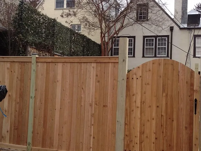 Alley gate entrance