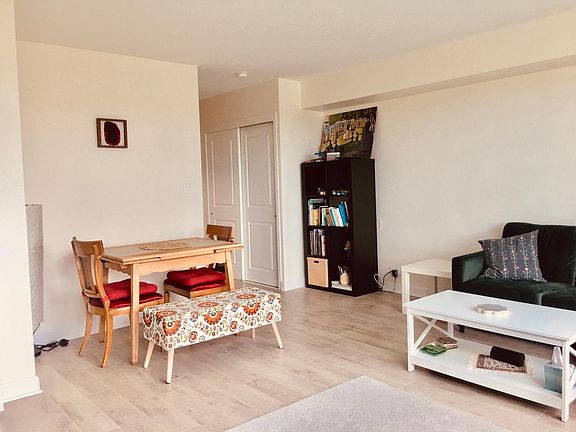 5th image of 3600 N Lake Shore Dr APT 817