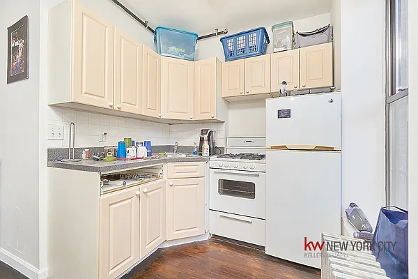 Rented by Keller Williams NYC | media 14