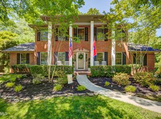 605 Summit Lake Ct, Knoxville, TN 37922