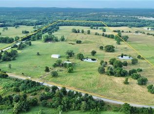 8213 N Highway 252, Lavaca, AR 72941