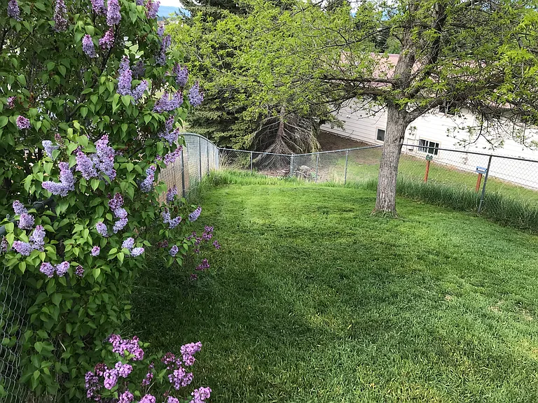 232 Farview Dr #4 — Photo 8