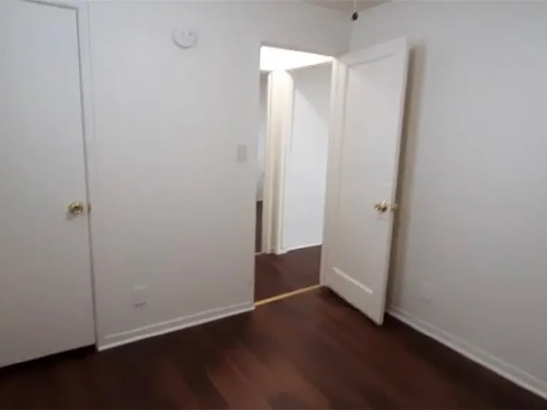180 N Jones St #5 — Photo 8