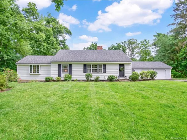 8 Littel Acres Road, Glastonbury, CT 06033