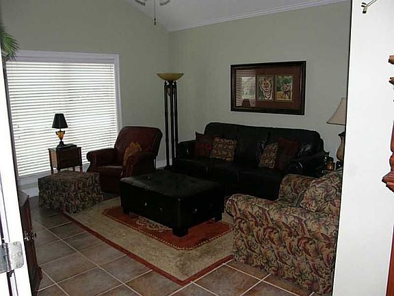 3rd image of 4820 W Shoals Creek Dr