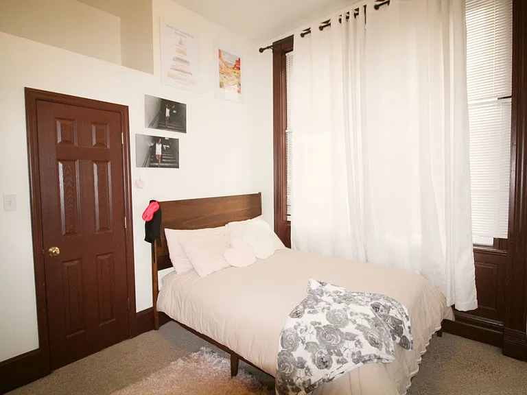 1607 Sarah St #1 — Photo 12