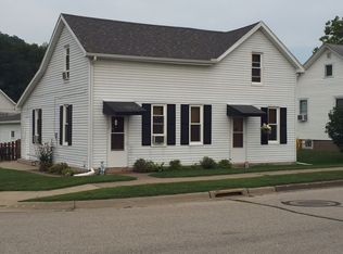 730 S 2nd St, Guttenberg, IA 52052
