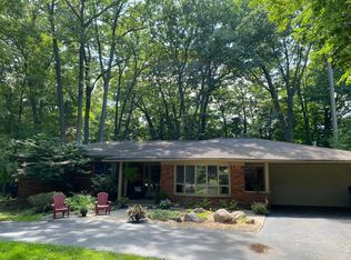 524 Orchardale Dr, Rochester, MI 48309