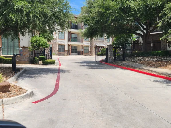 7342 Oak Manor Dr APT 3105, San Antonio, TX 78229