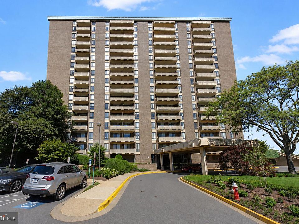 1st image of 1800 Old Meadow Rd APT 920