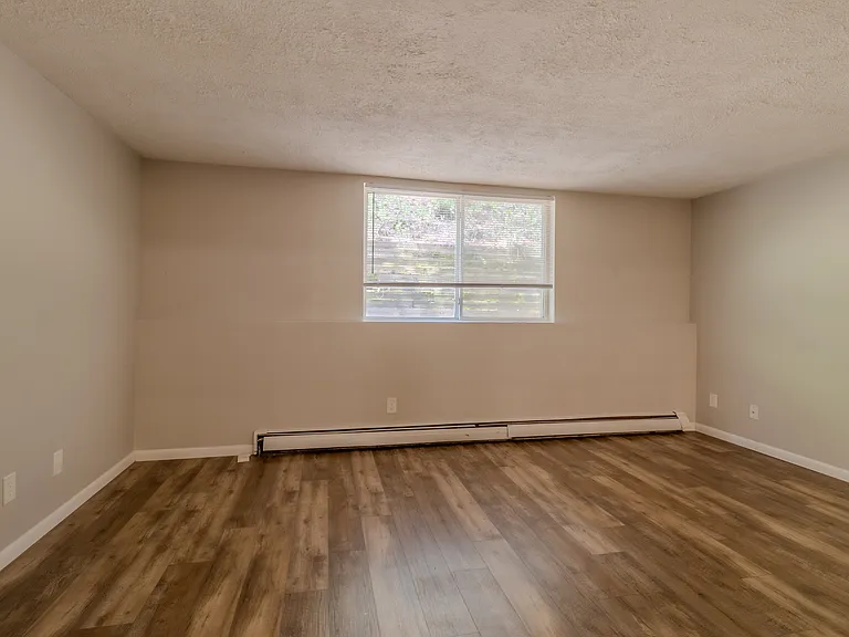The Tides 1510 Veterans Dr — Photo 18