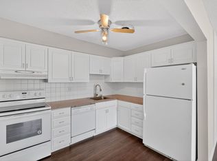 5616 Hickman Rd APT 3, Des Moines, IA 50310