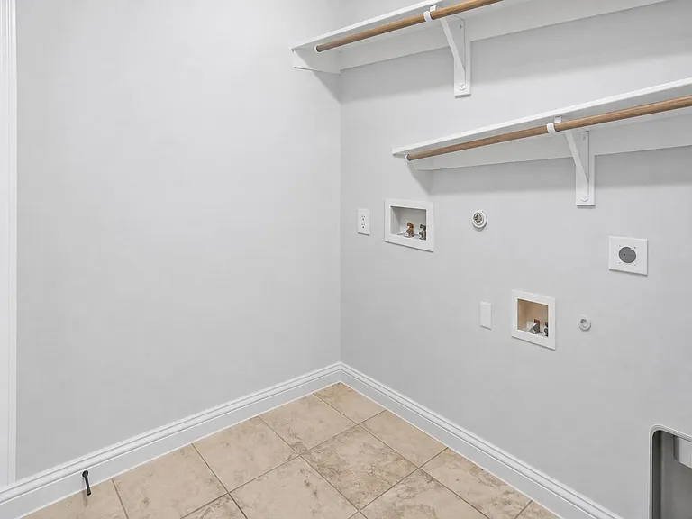 1708 Stillwater Ave — Photo 11