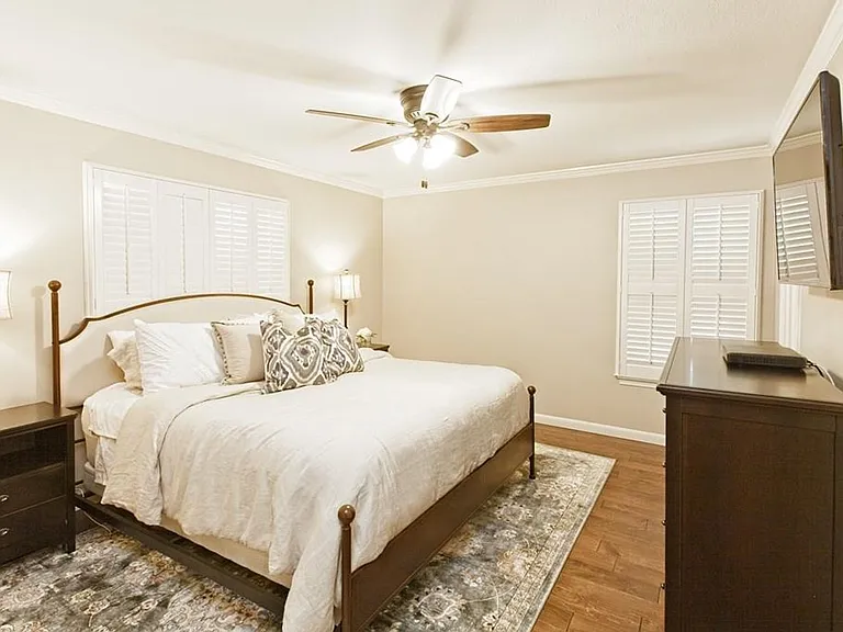 1307 Glen Cove Dr — Photo 29