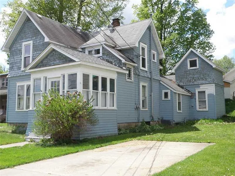 125 Wright St photo 1