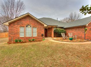 1015 Mockingbird Rd, Guthrie, OK 73044